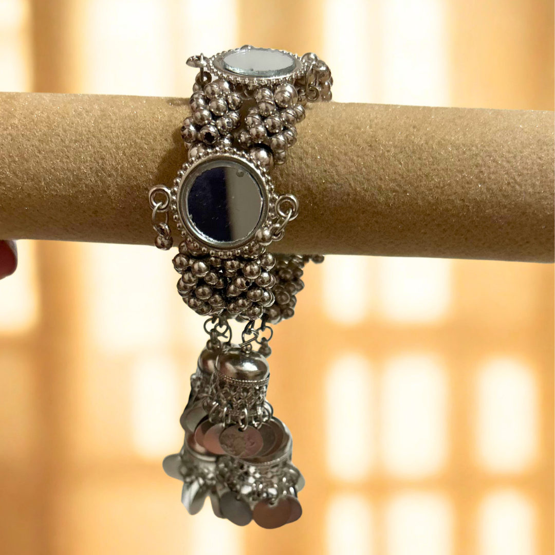 Maharani Kada cum Hair Juda – Handcrafted Premium Silver Oxidized Jewelry by DAYERA