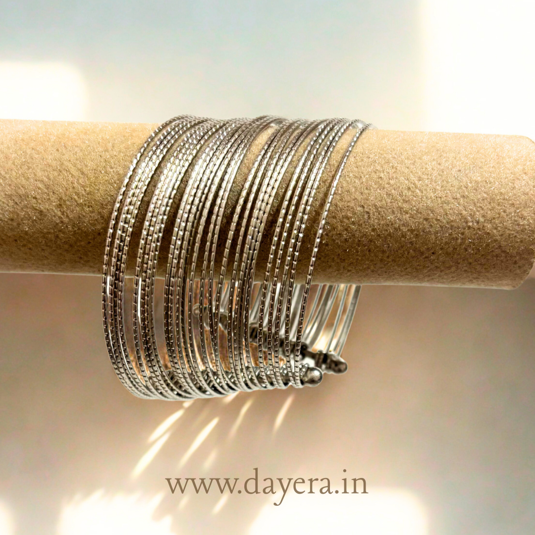 Vyara Bracelet – Handcrafted Premium Silver Oxidized Jewelry by DAYERA